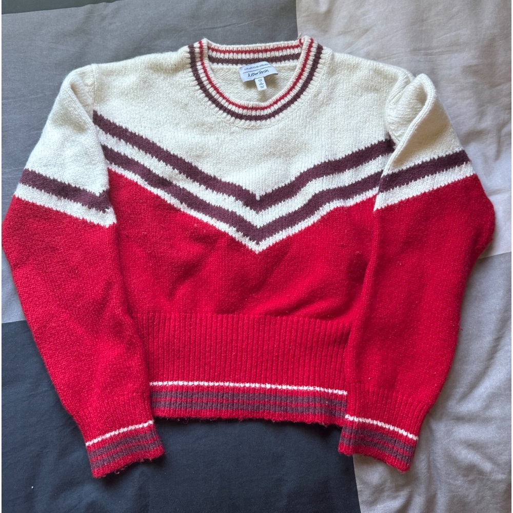 RED/WHITE SWEATER VINTAGE BIN PICK